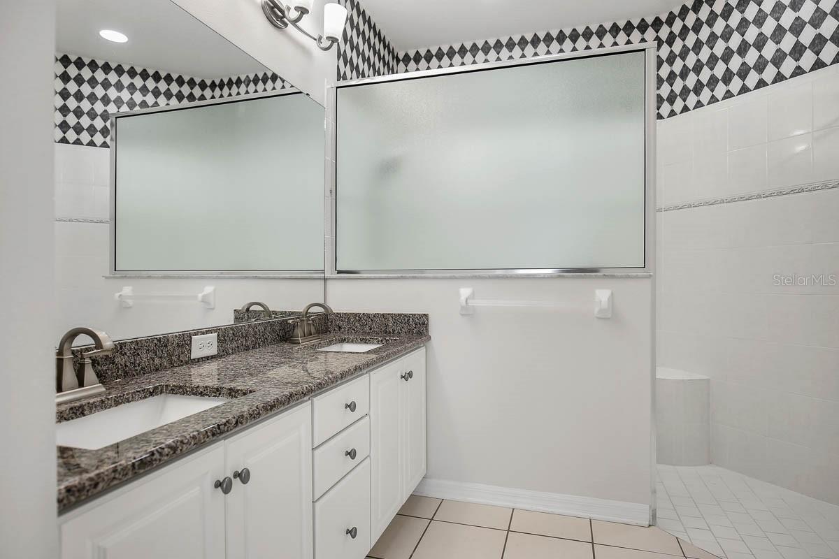 FISHHAWK RANCH PH 2 PRCL - Residential Lease