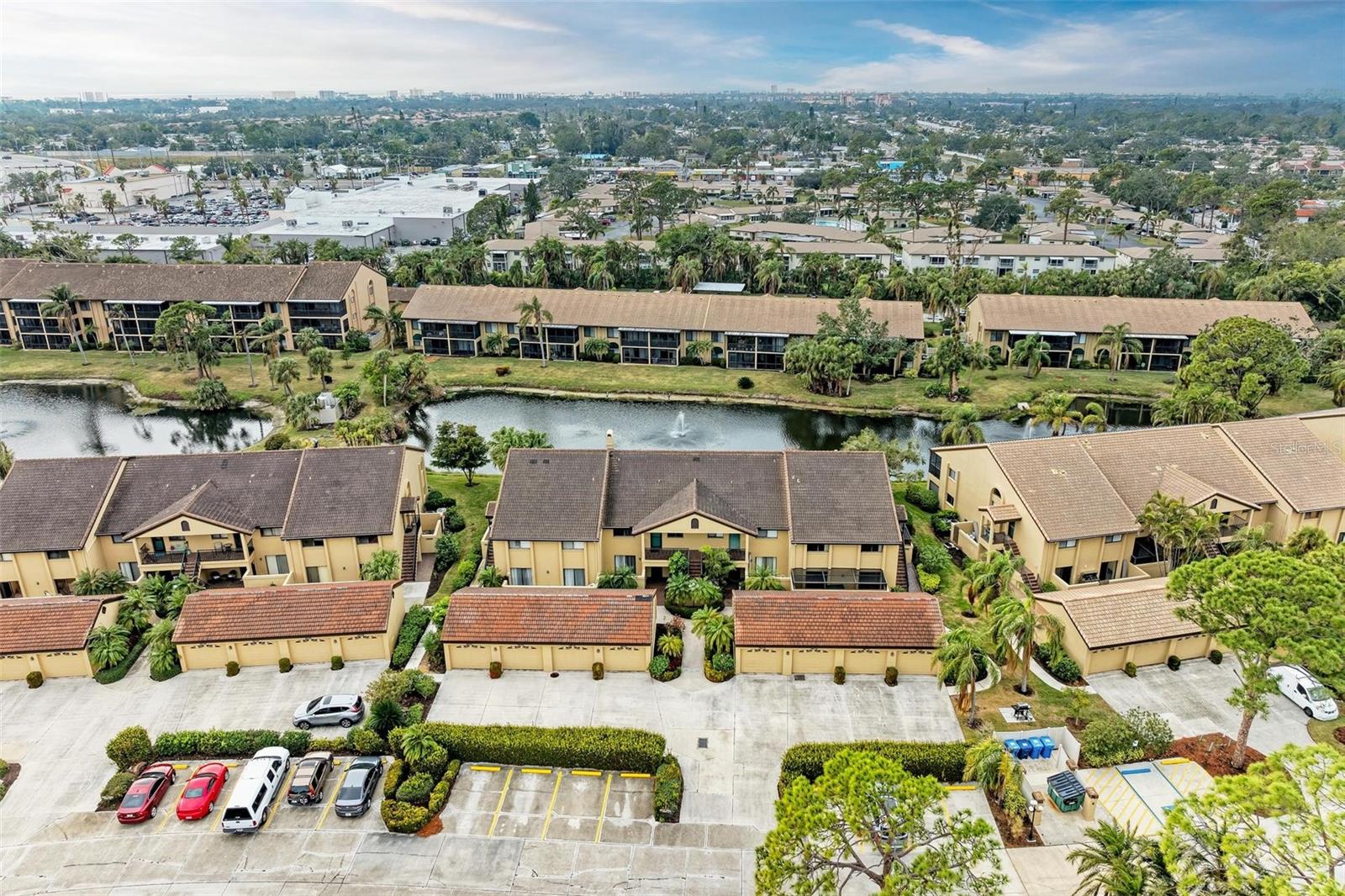 5612 ASHTON LAKE DRIVE 5612