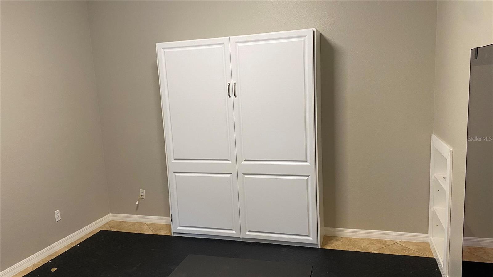 ESTATES AUBURNDALE PH 02 - Residential