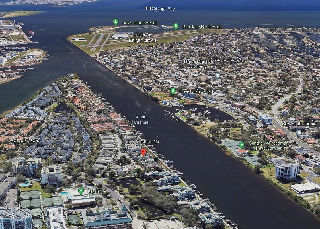 ISLAND HOMES - Residential