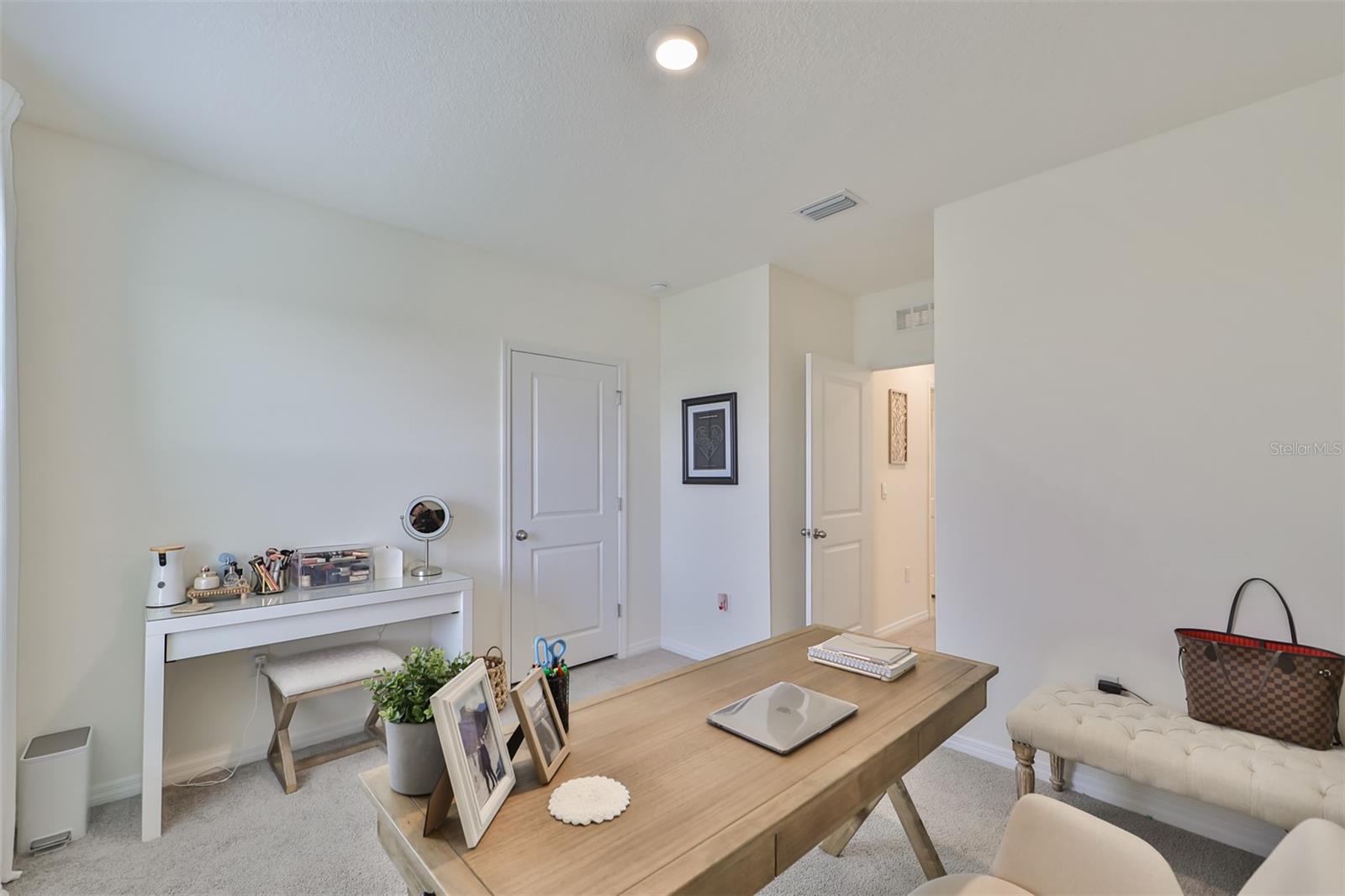 EPPERSON RANCH - Residential Lease