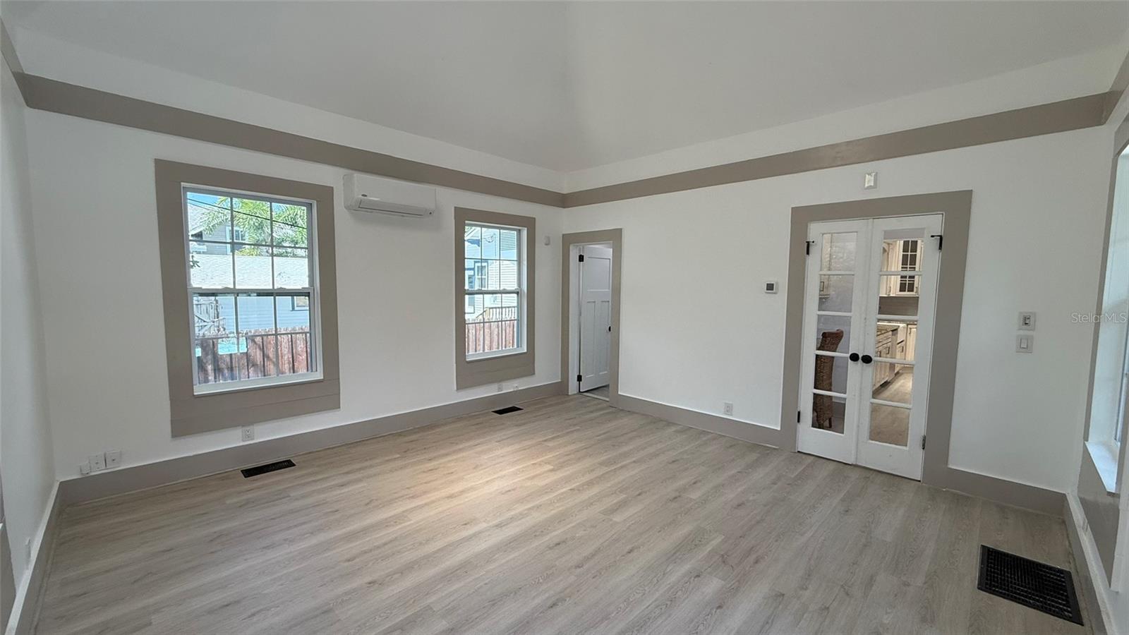 SNELL & HAMLETTS NORTH SHORE ADD - Residential