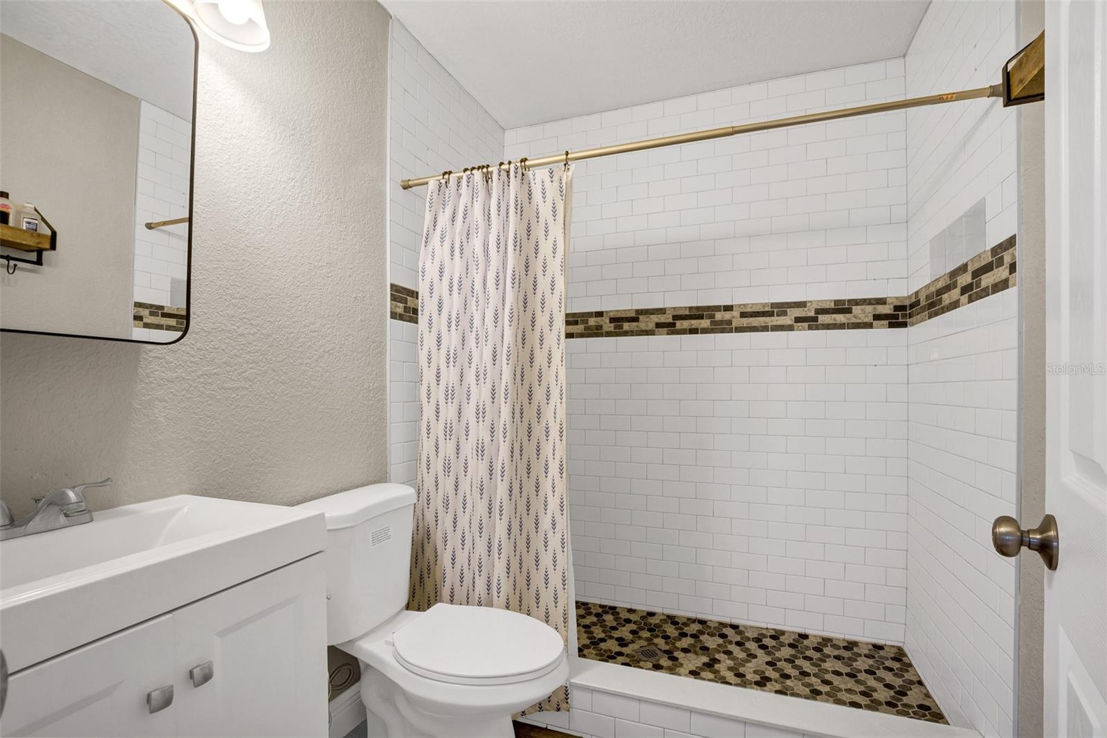 SILVERCREST ADD - Commercial Sale