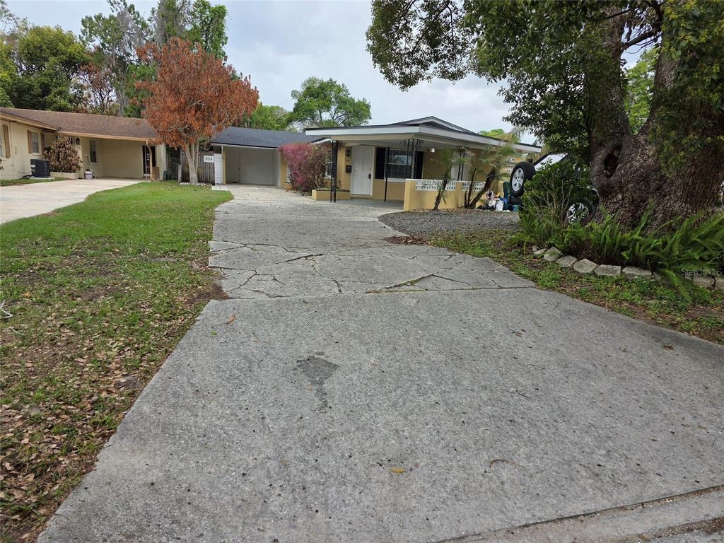 Photo of 916 La Salle Avenue, Orlando, FL 32803 (MLS # O6391317)