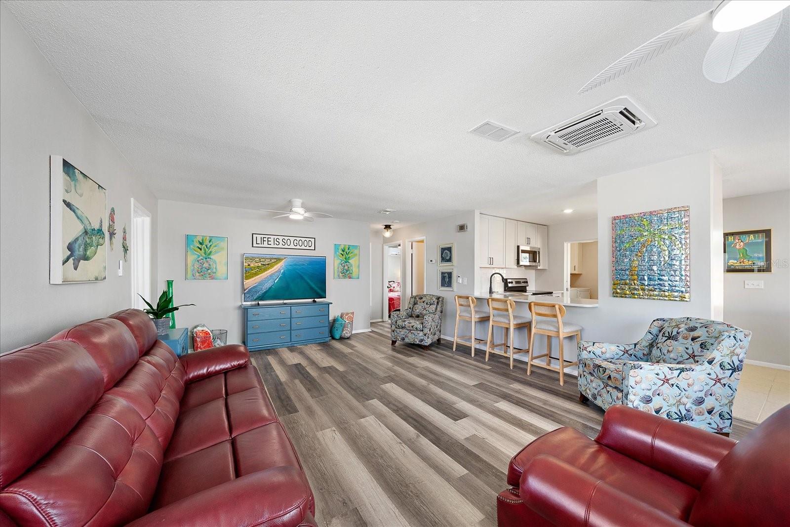 VENICE EDGEWOOD SEC OF - Residential