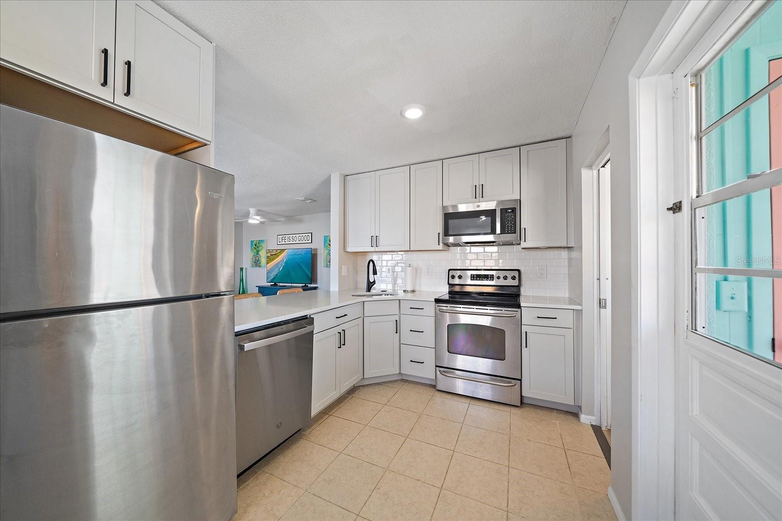 VENICE EDGEWOOD SEC OF - Residential