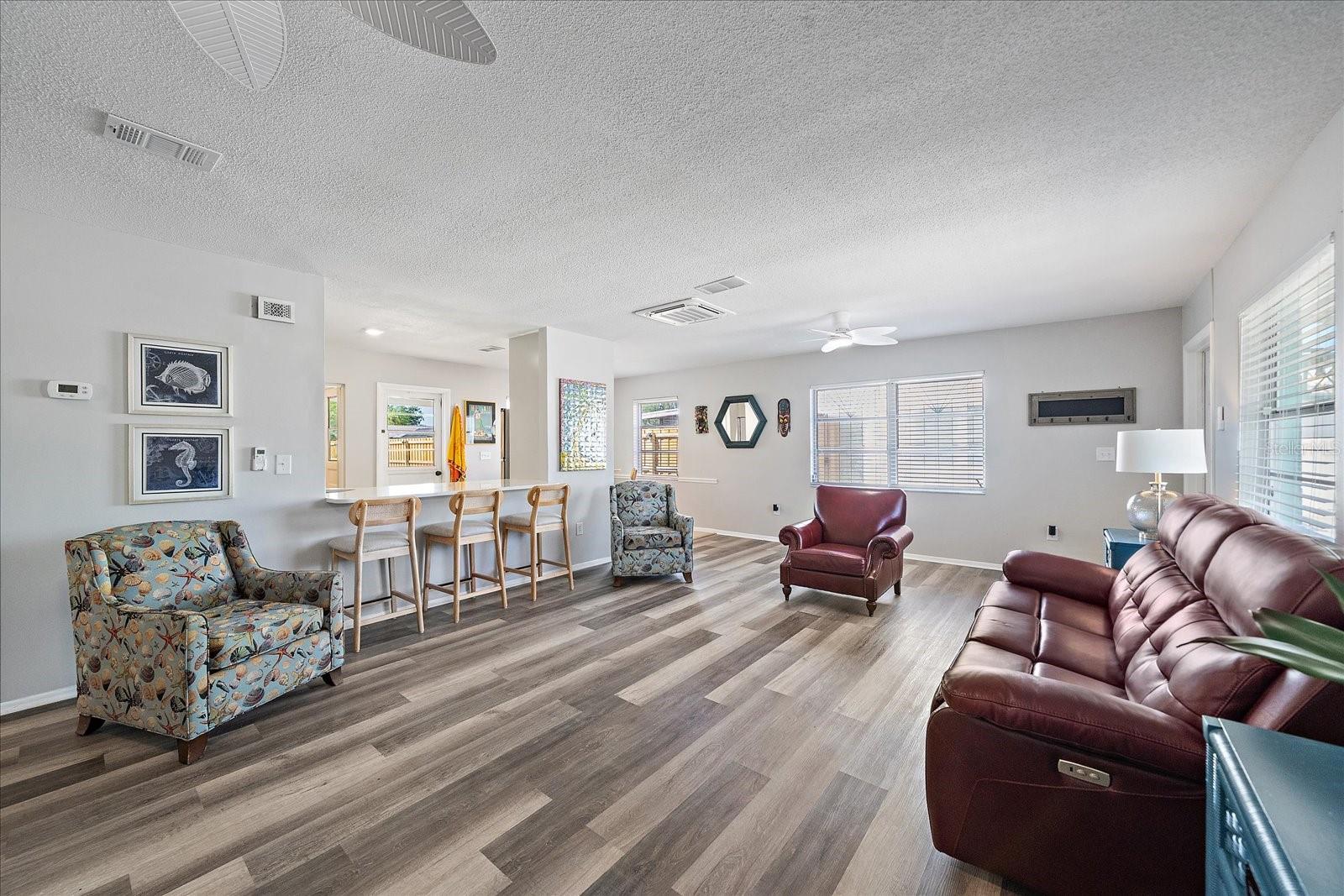 VENICE EDGEWOOD SEC OF - Residential