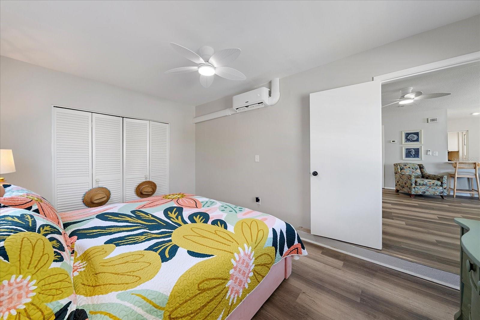 VENICE EDGEWOOD SEC OF - Residential