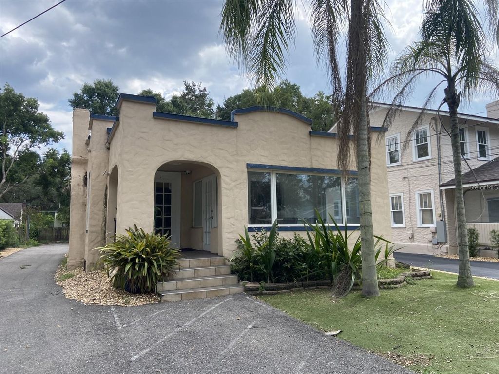 Photo of 1634 Hillcrest Street, Orlando, FL 32803 (MLS # O6351087)