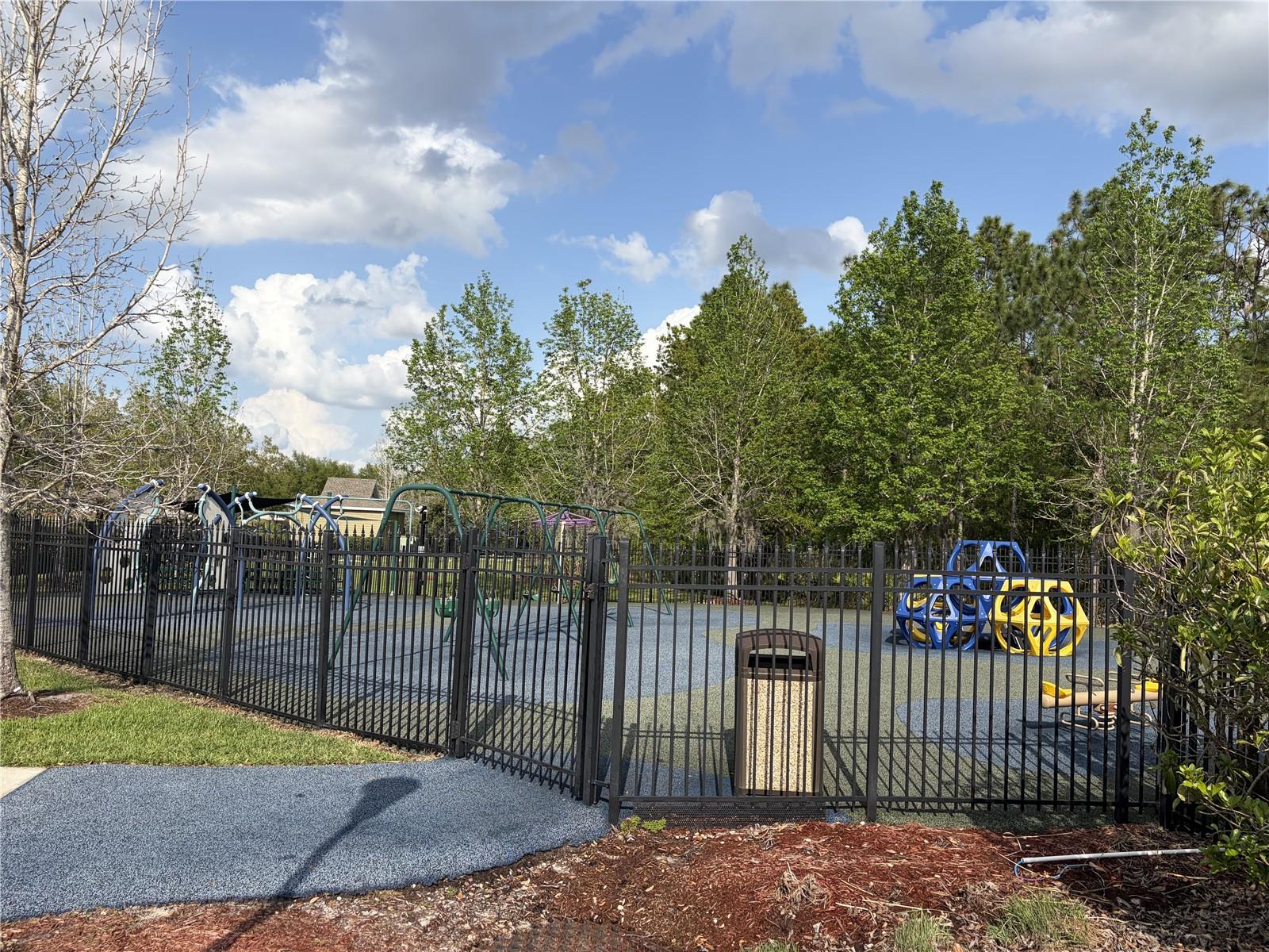 LIVE OAK PRESERVE PHASE 1E VILLAGE 8 - Residential