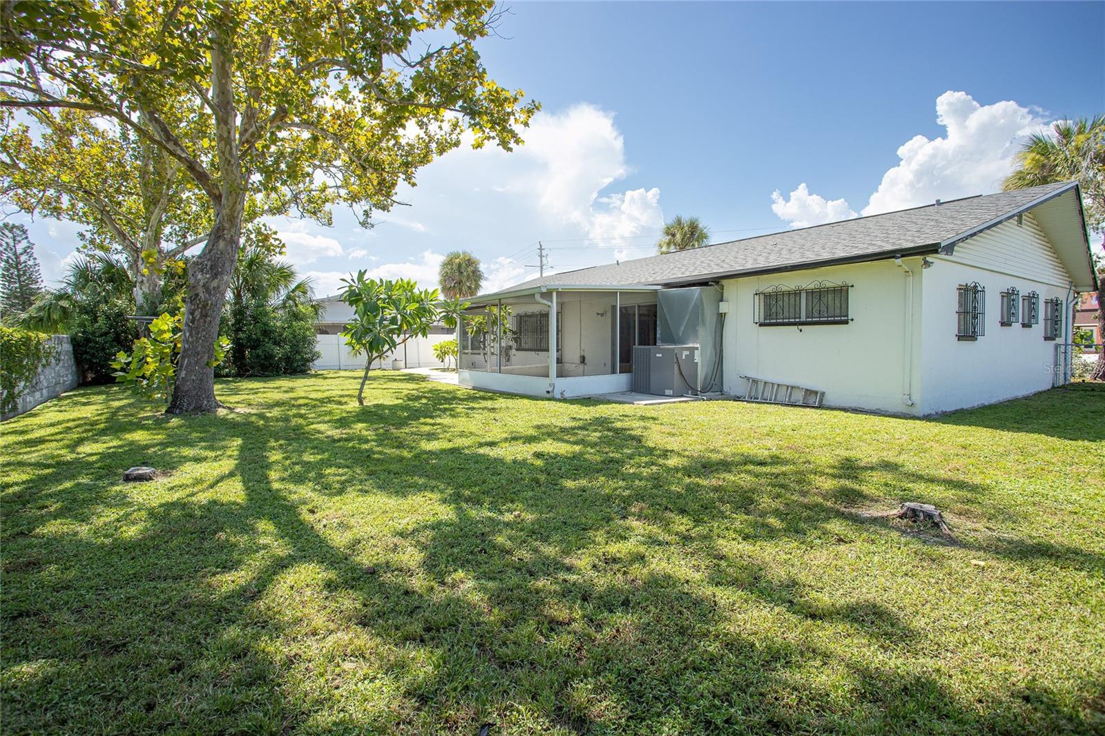 8302 LOPEZ DRIVE