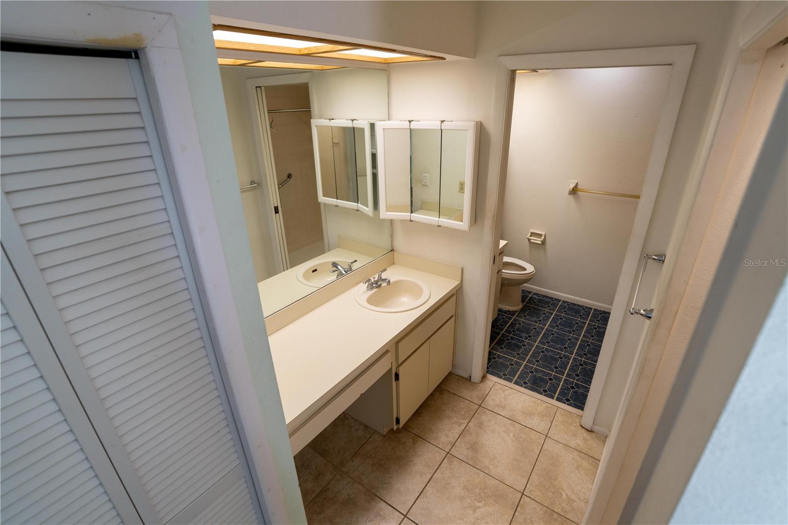 SHEFFIELD VILLAGE AT BAYSIDE MEADOWS - Residential