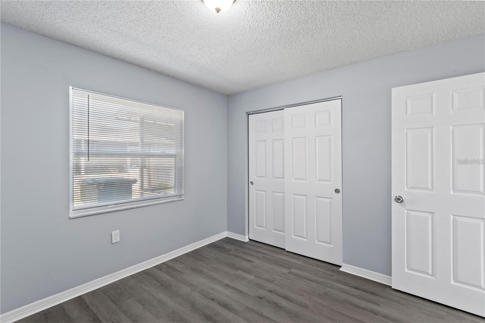 LEESBURG BIRCHWOOD - Residential Lease