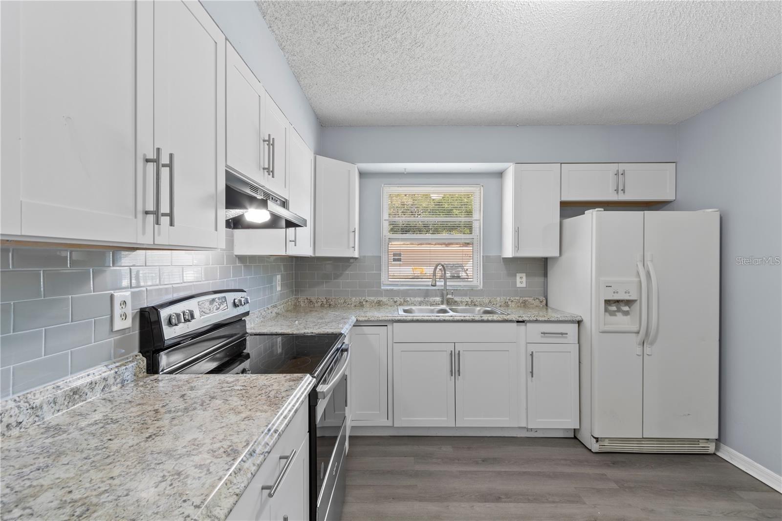 LEESBURG BIRCHWOOD - Residential Lease