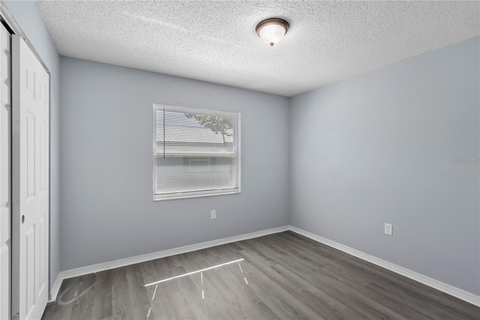 LEESBURG BIRCHWOOD - Residential Lease