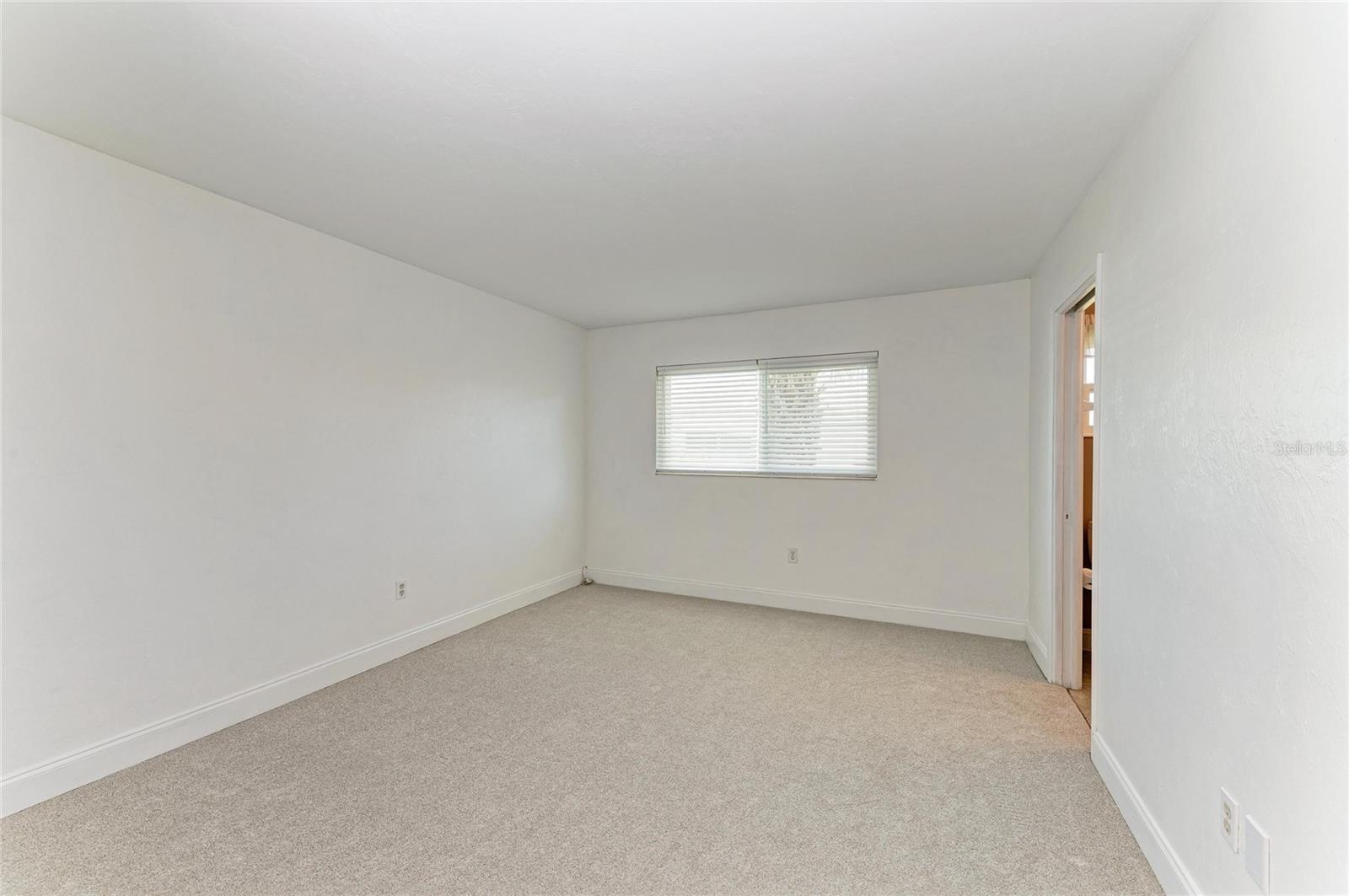 GULF GATE GARDEN HOMES E - Residential