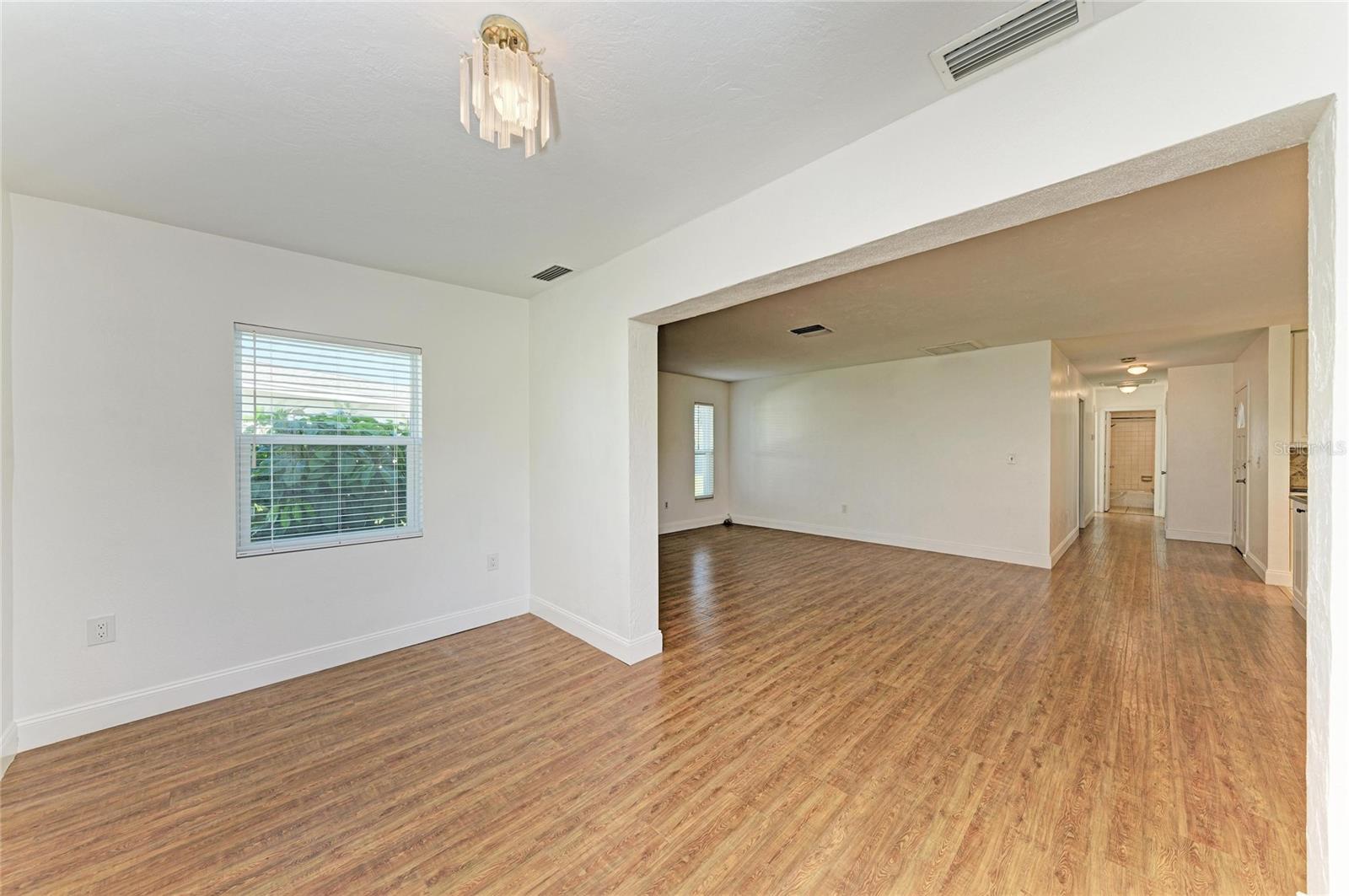 GULF GATE GARDEN HOMES E - Residential