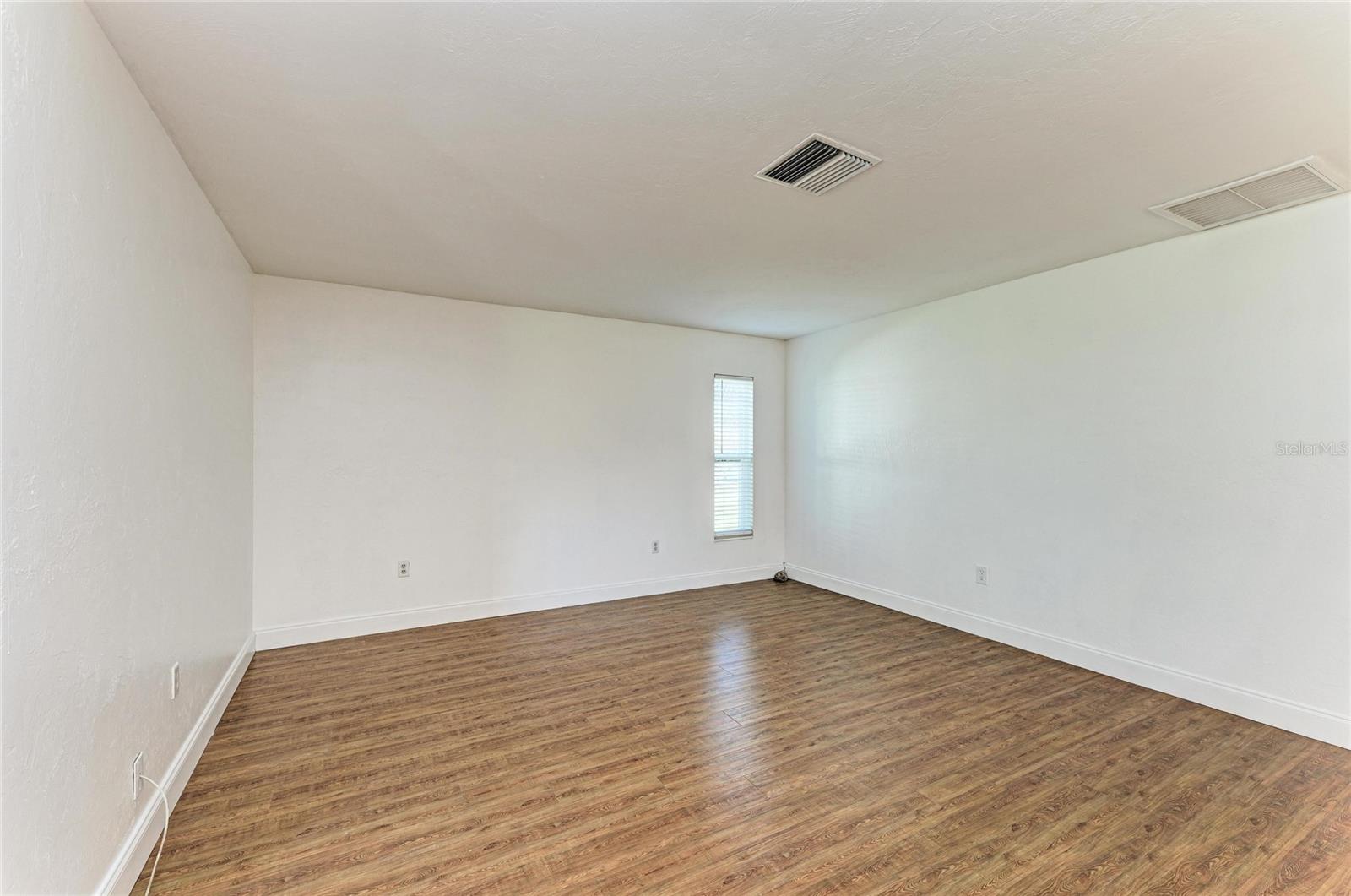 GULF GATE GARDEN HOMES E - Residential