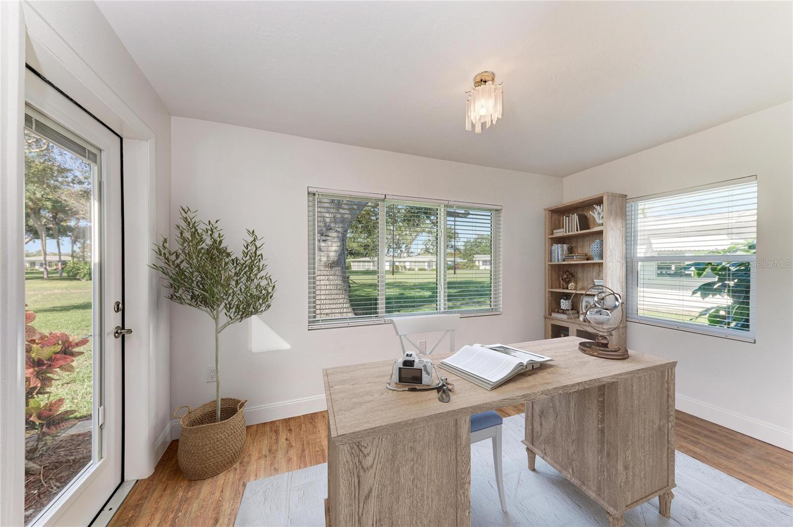 GULF GATE GARDEN HOMES E - Residential