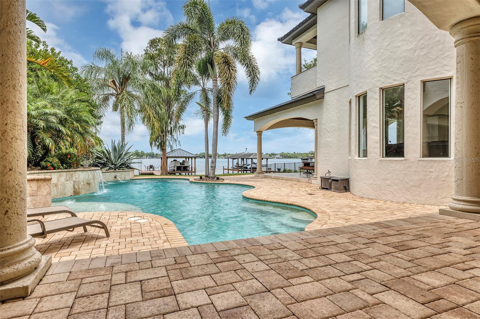 PALM TERRACE FIRST ADD - Residential