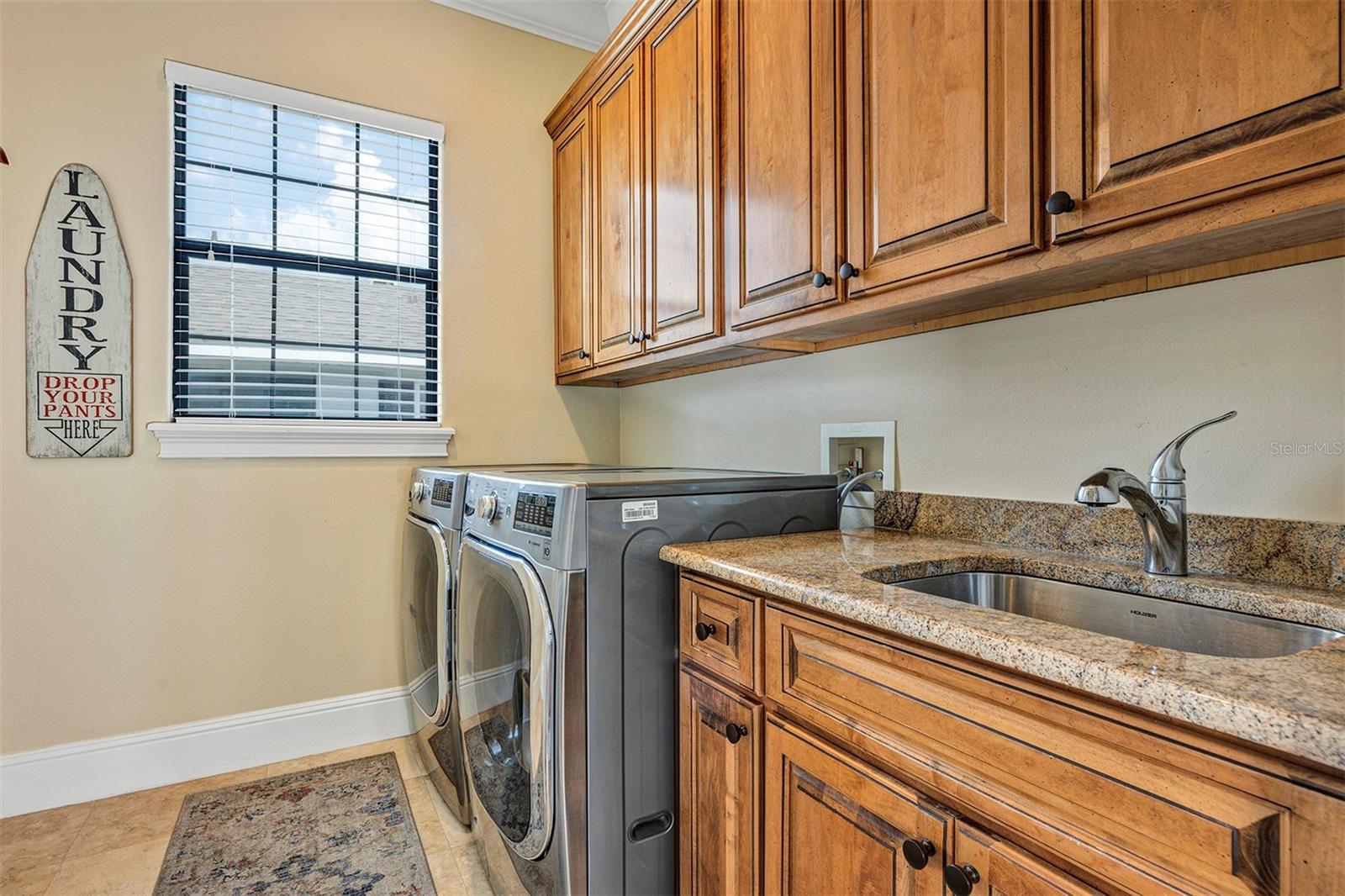 PALM TERRACE FIRST ADD - Residential