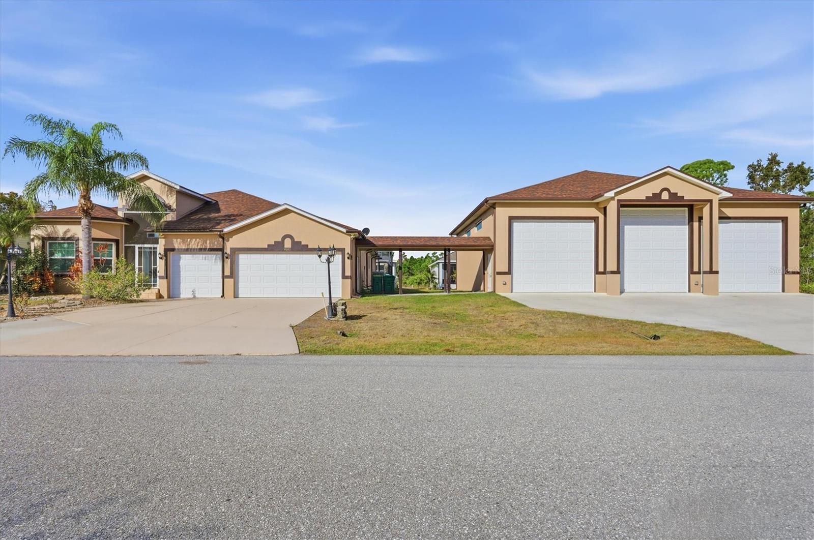 8183 DELAND STREET, PORT CHARLOTTE, FL, 33981 4 8183 DELAND STREET