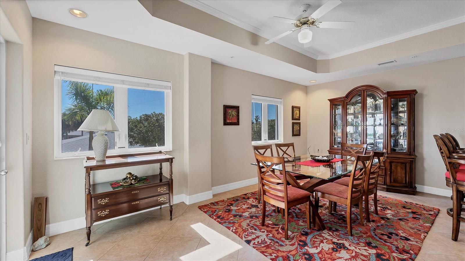 SUNRISE POINTE - Residential