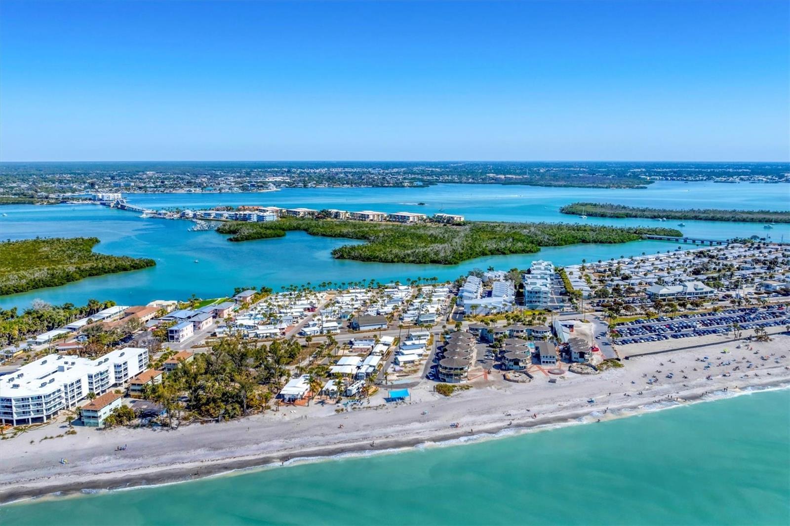 SUNRISE POINTE - Residential