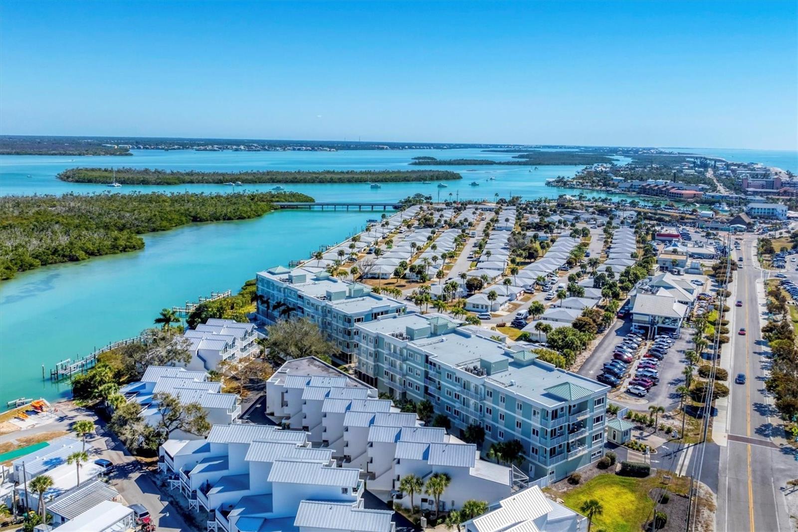 SUNRISE POINTE - Residential