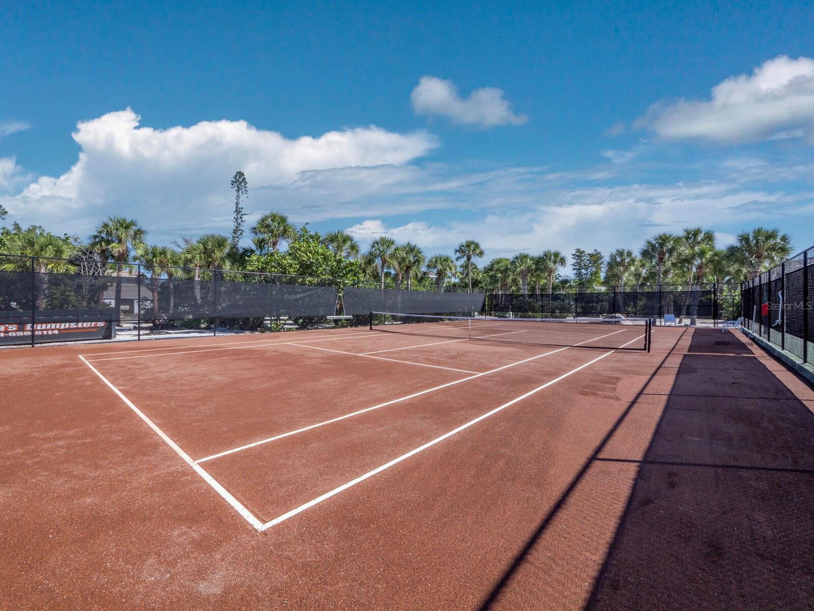 SANDERLING CLUB/SIESTA PROPERTIES INC - Land