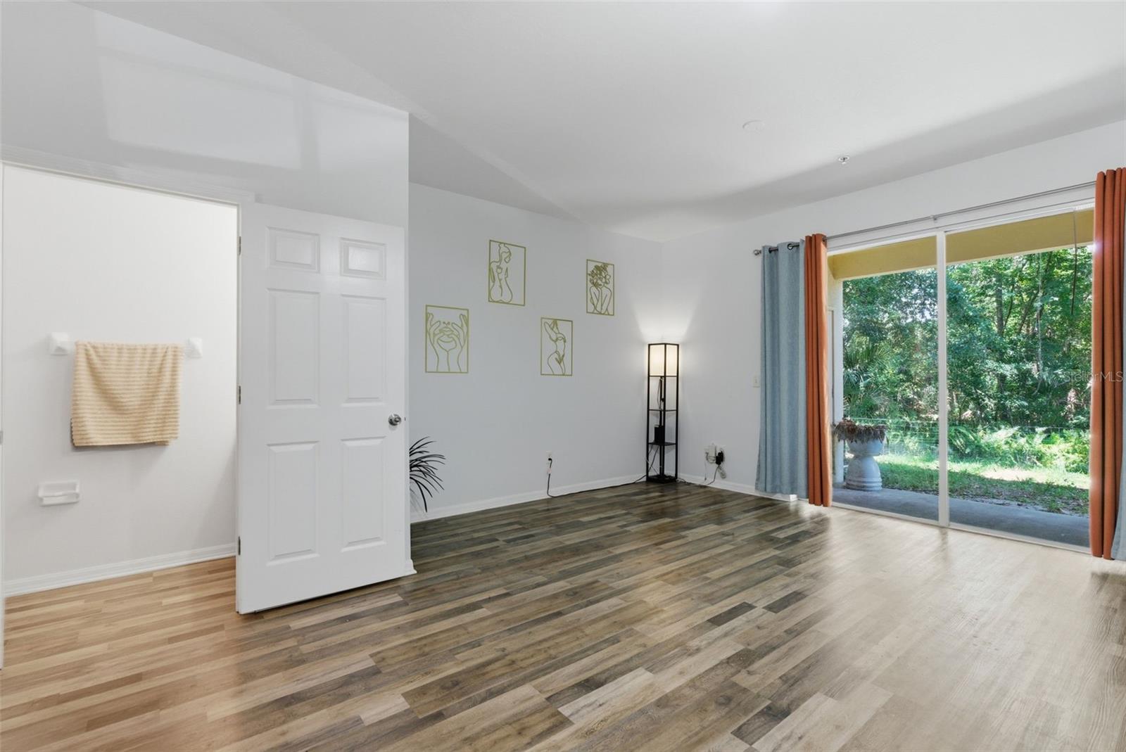 LAS PALMAS TWNHMS PH 2 - Residential