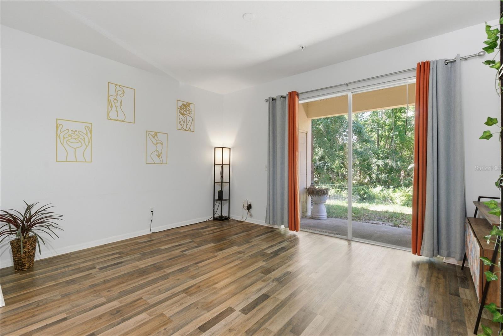 LAS PALMAS TWNHMS PH 2 - Residential