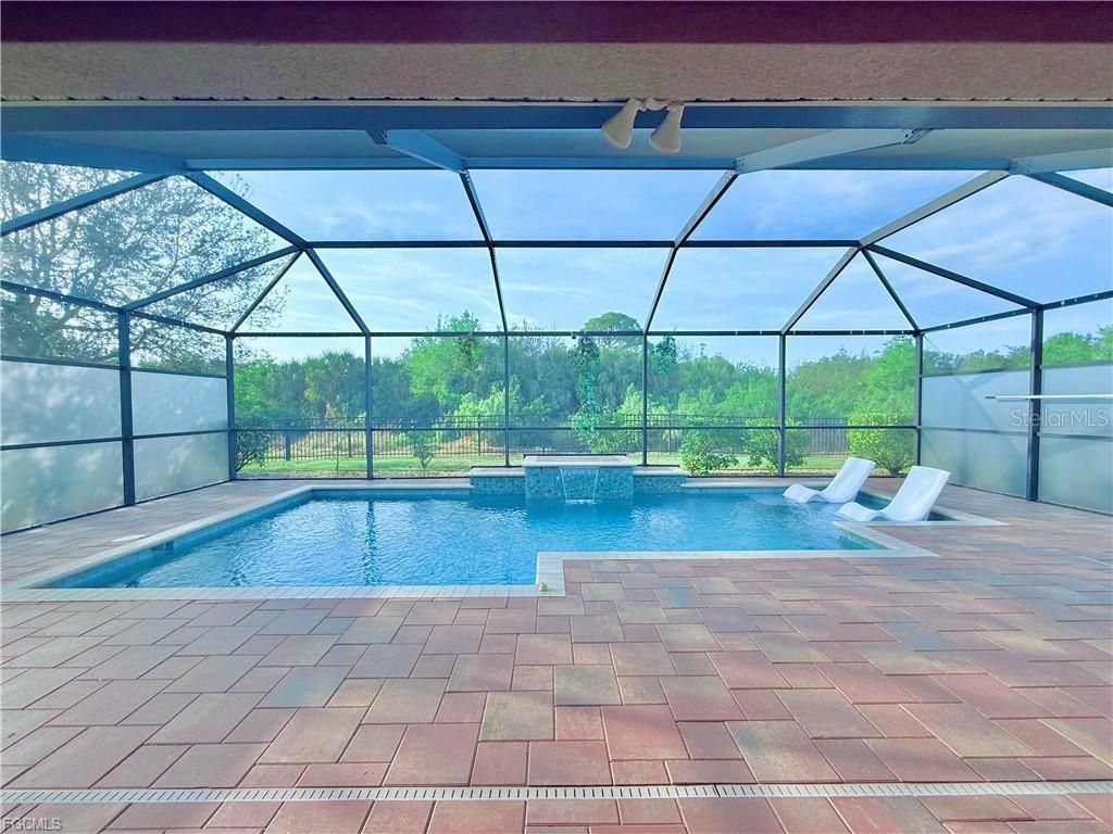 Photo of 7212 Mikasa Drive, Punta Gorda, FL 33950 (MLS # N6139847)