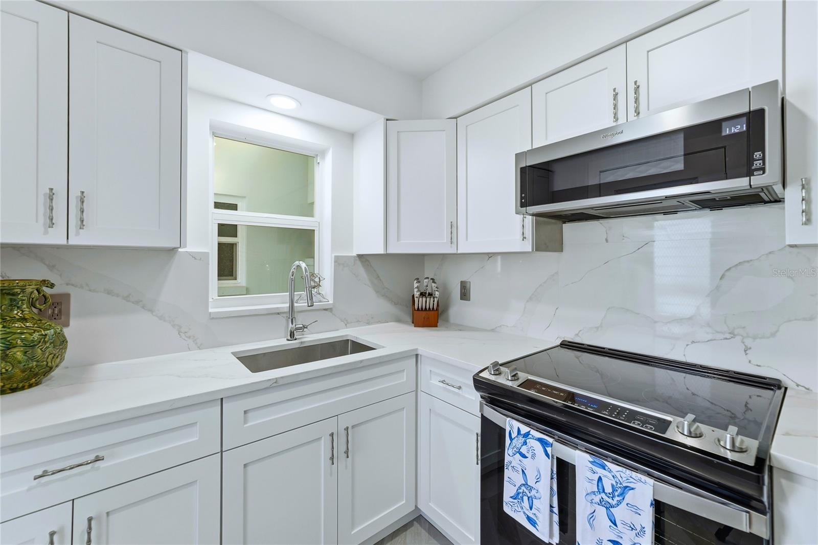 351 TAYLOR AVENUE 16