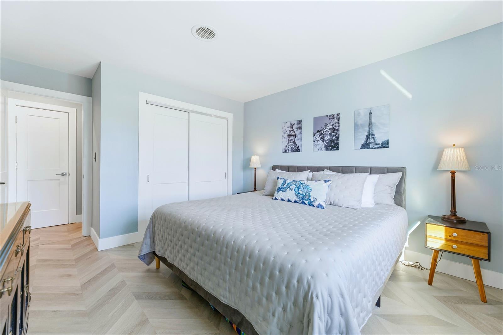 AVON BY SEA - Residential