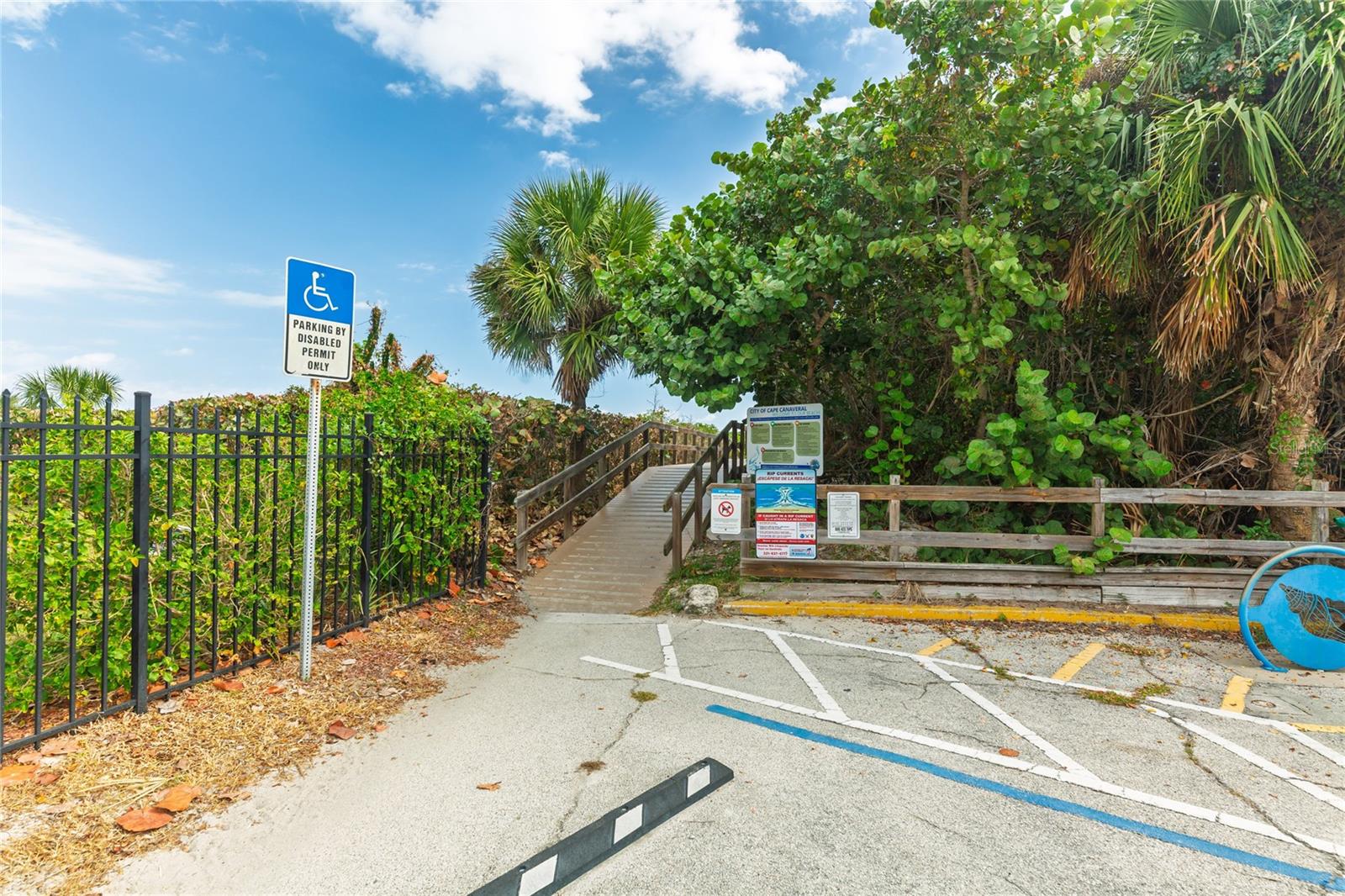 AVON BY SEA - Residential