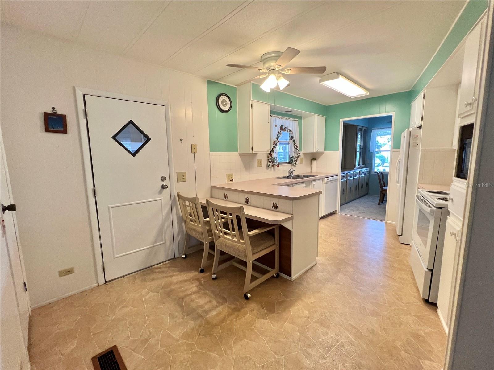 HAWTHORNE AT LEESBURG A COOP - Residential