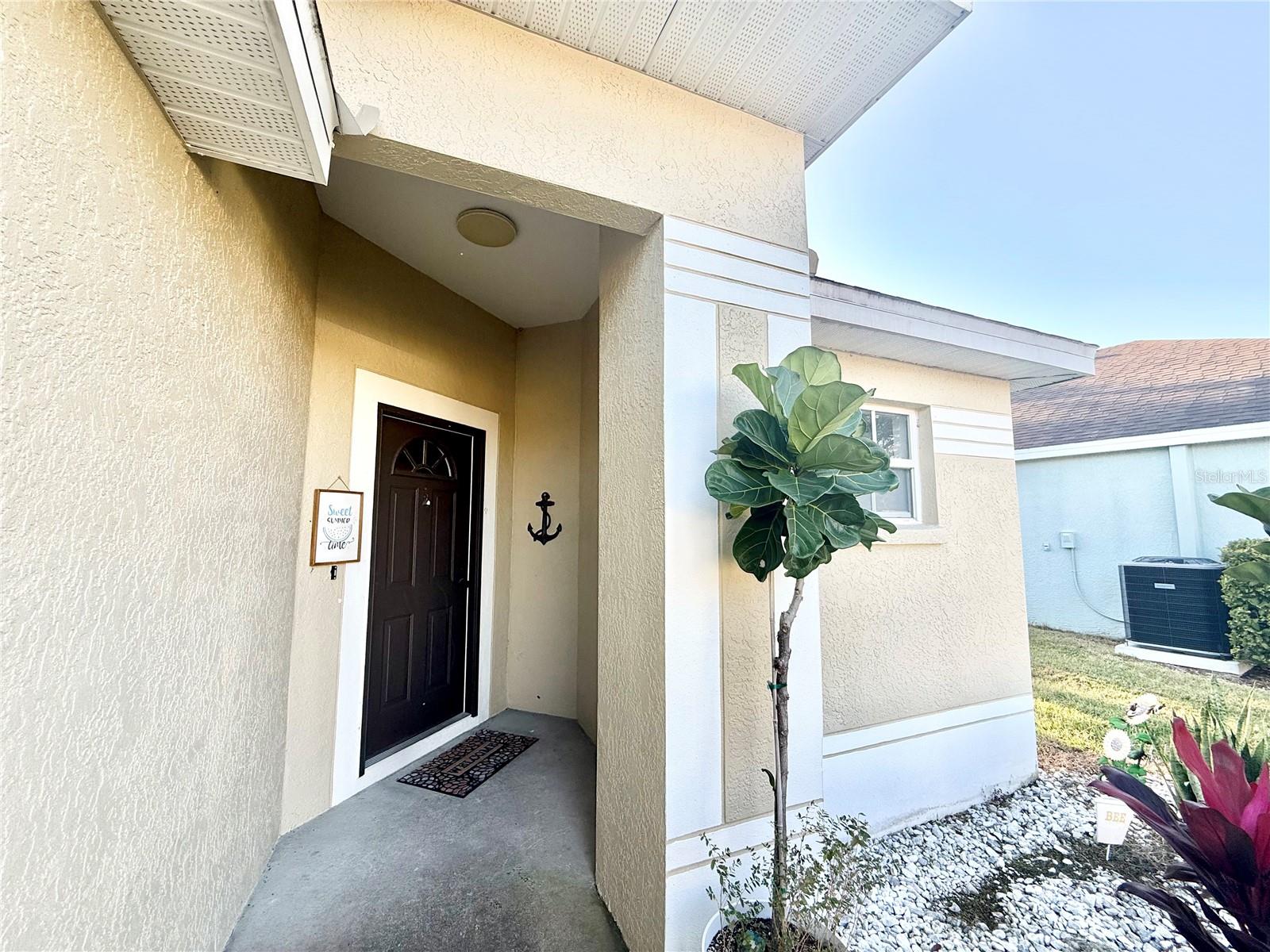 LEXINGTON OAKS PH 02 - Residential Lease