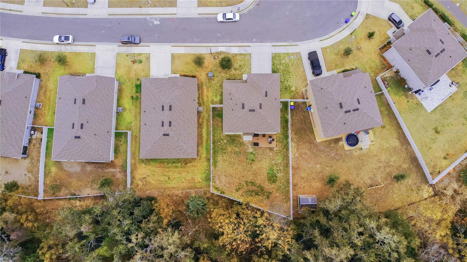 LAKE HARRIS RESERVE - Residential