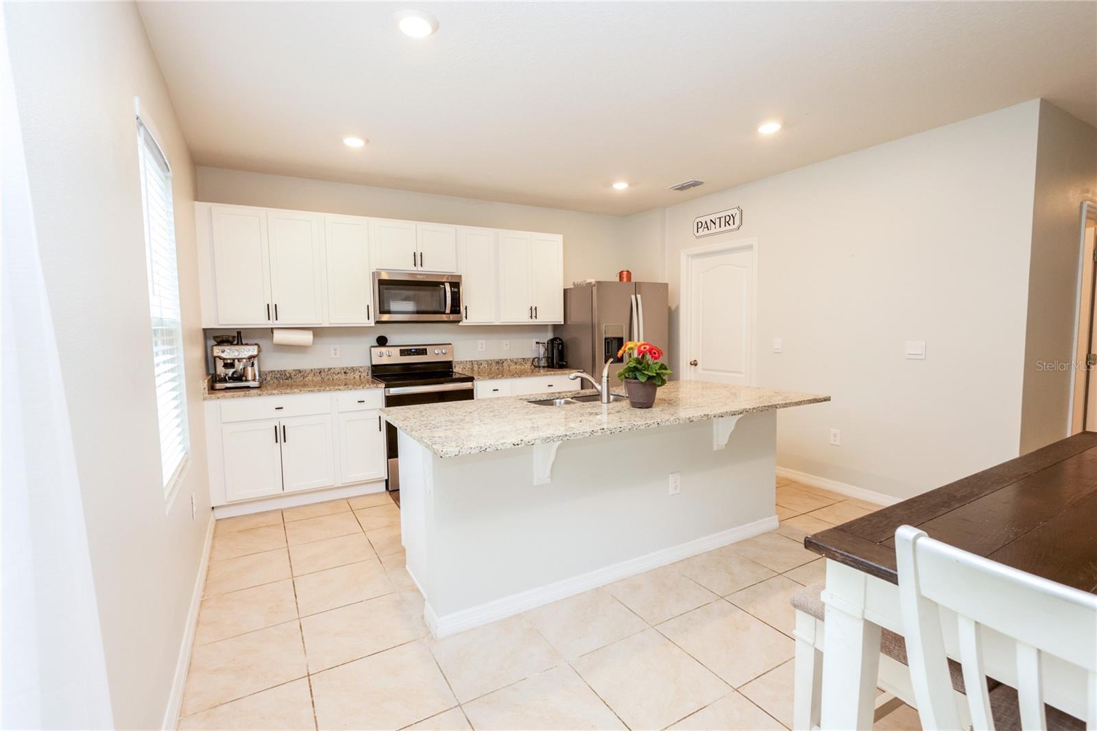 LAKE HARRIS RESERVE - Residential