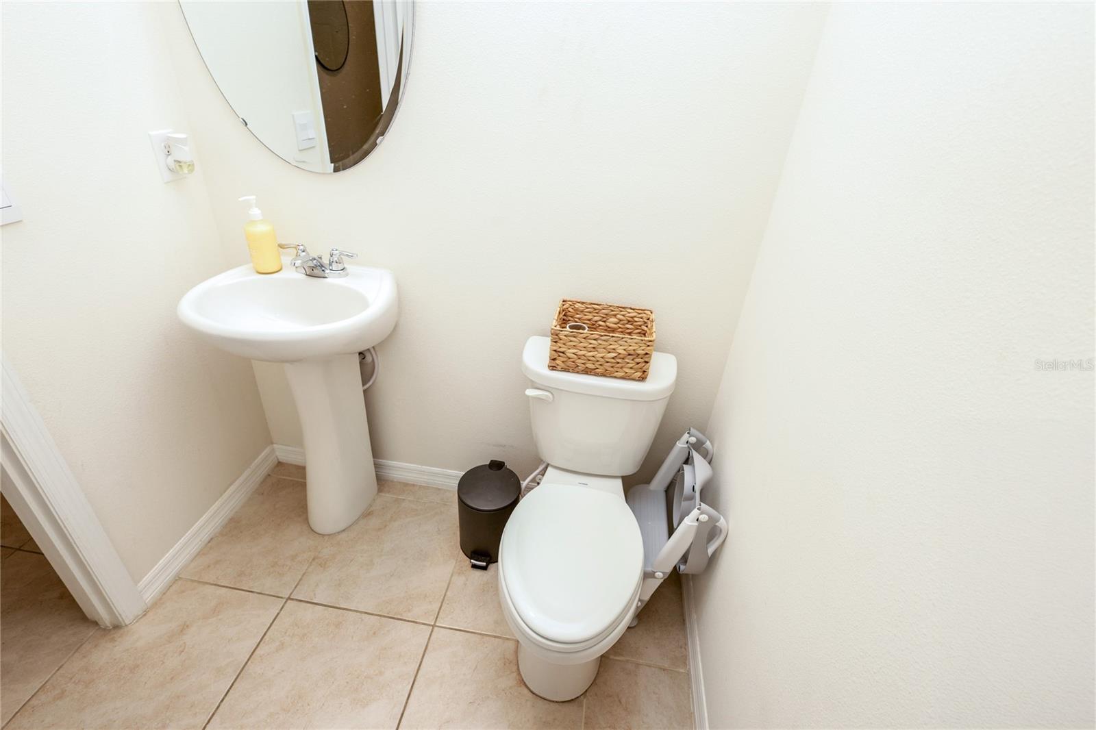 LAKE HARRIS RESERVE - Residential