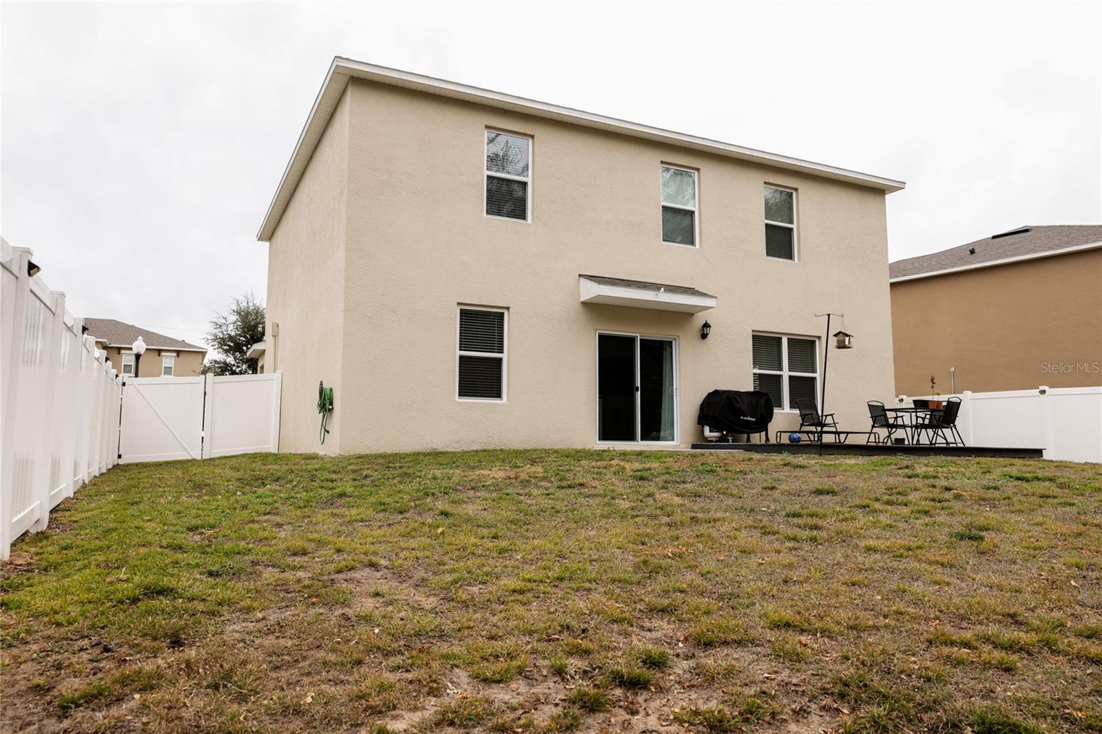 LAKE HARRIS RESERVE - Residential