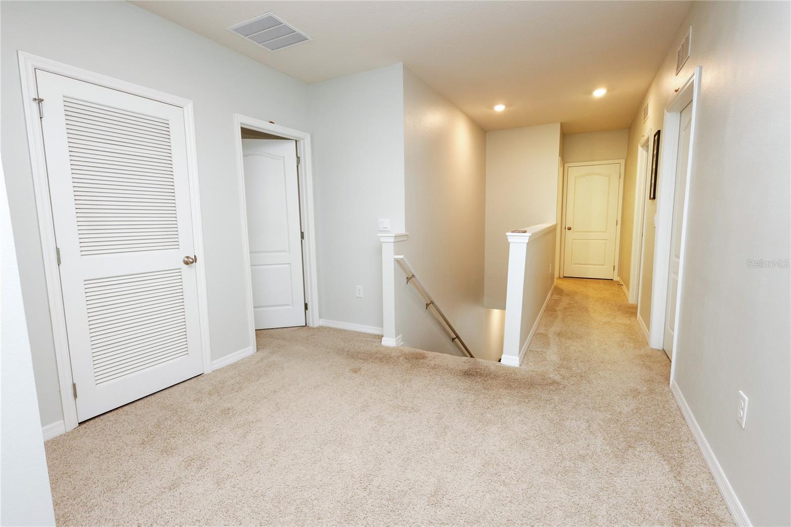 LAKE HARRIS RESERVE - Residential