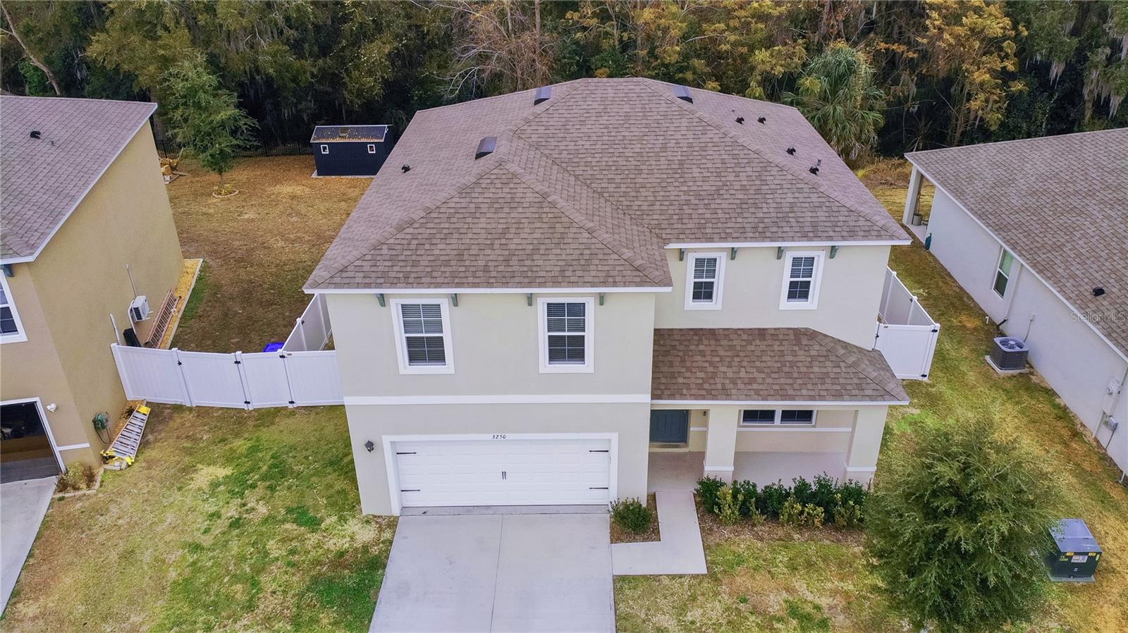 3250 BLUE CRAB DRIVE