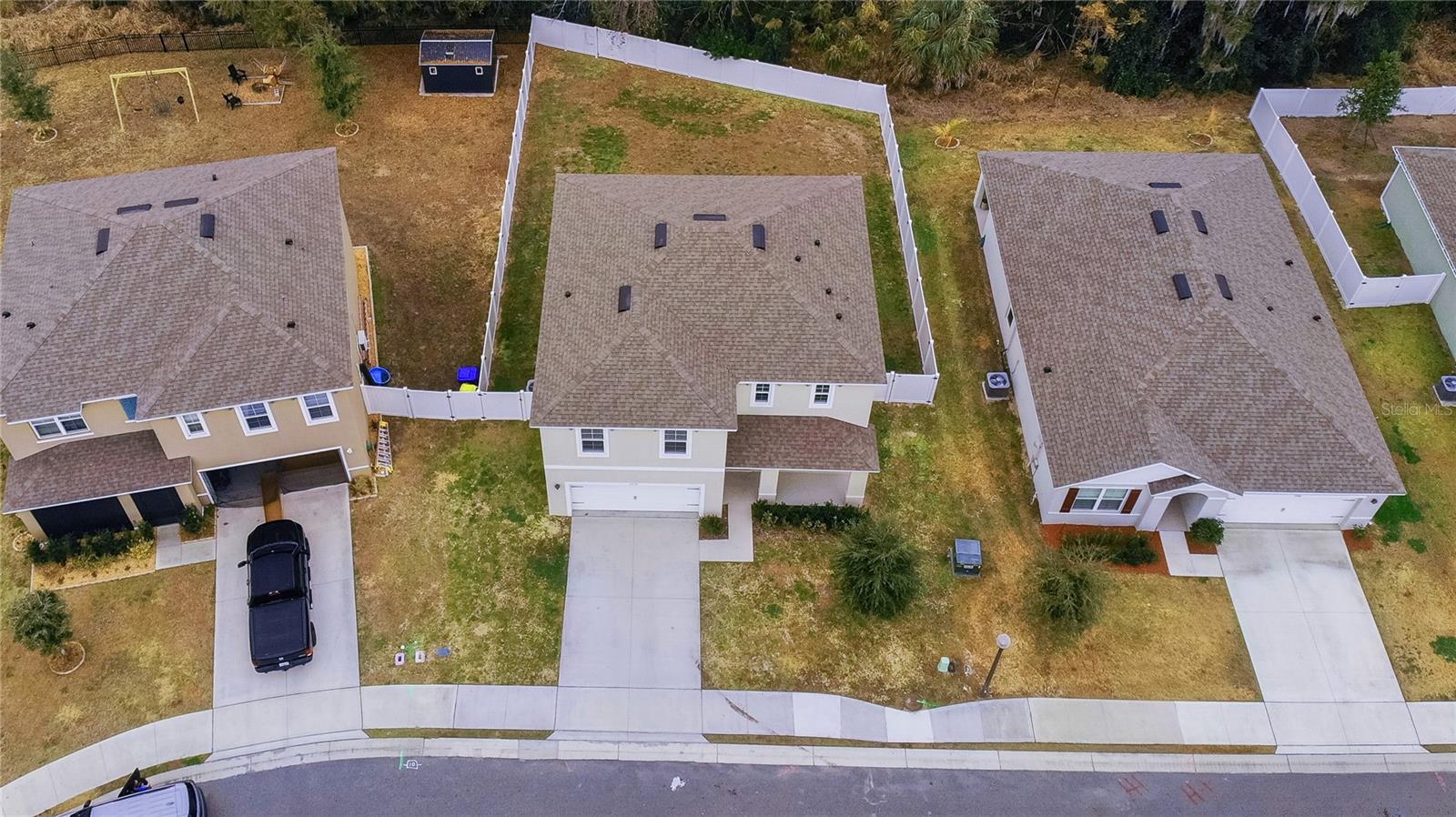 LAKE HARRIS RESERVE - Residential