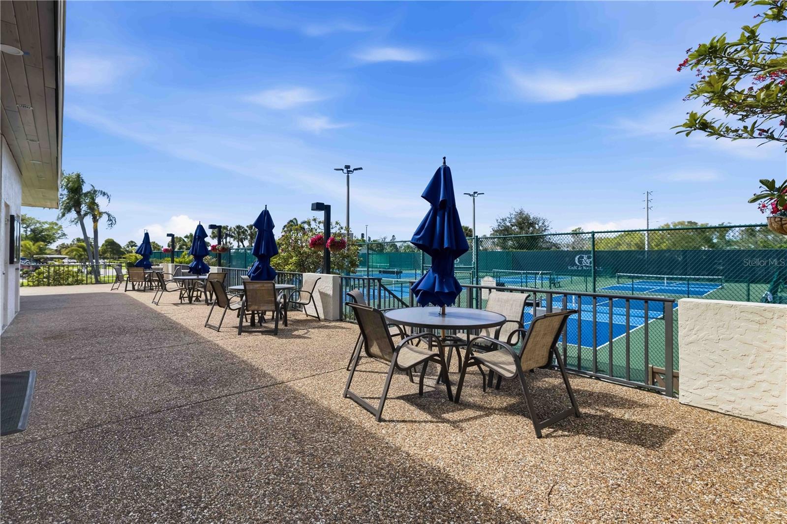 GULF & BAY CLUB PH 1 - Residential