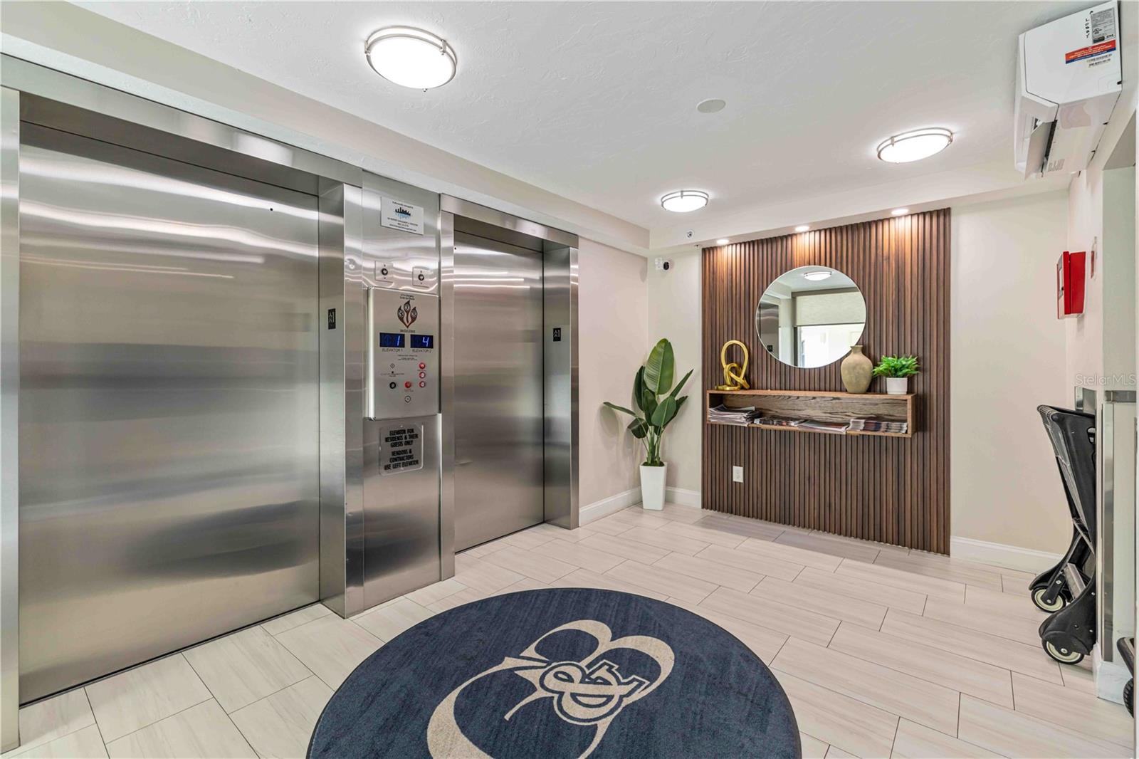 5790 MIDNIGHT PASS ROAD 406, SARASOTA, FL, 34242 4 5790 MIDNIGHT PASS ROAD 406