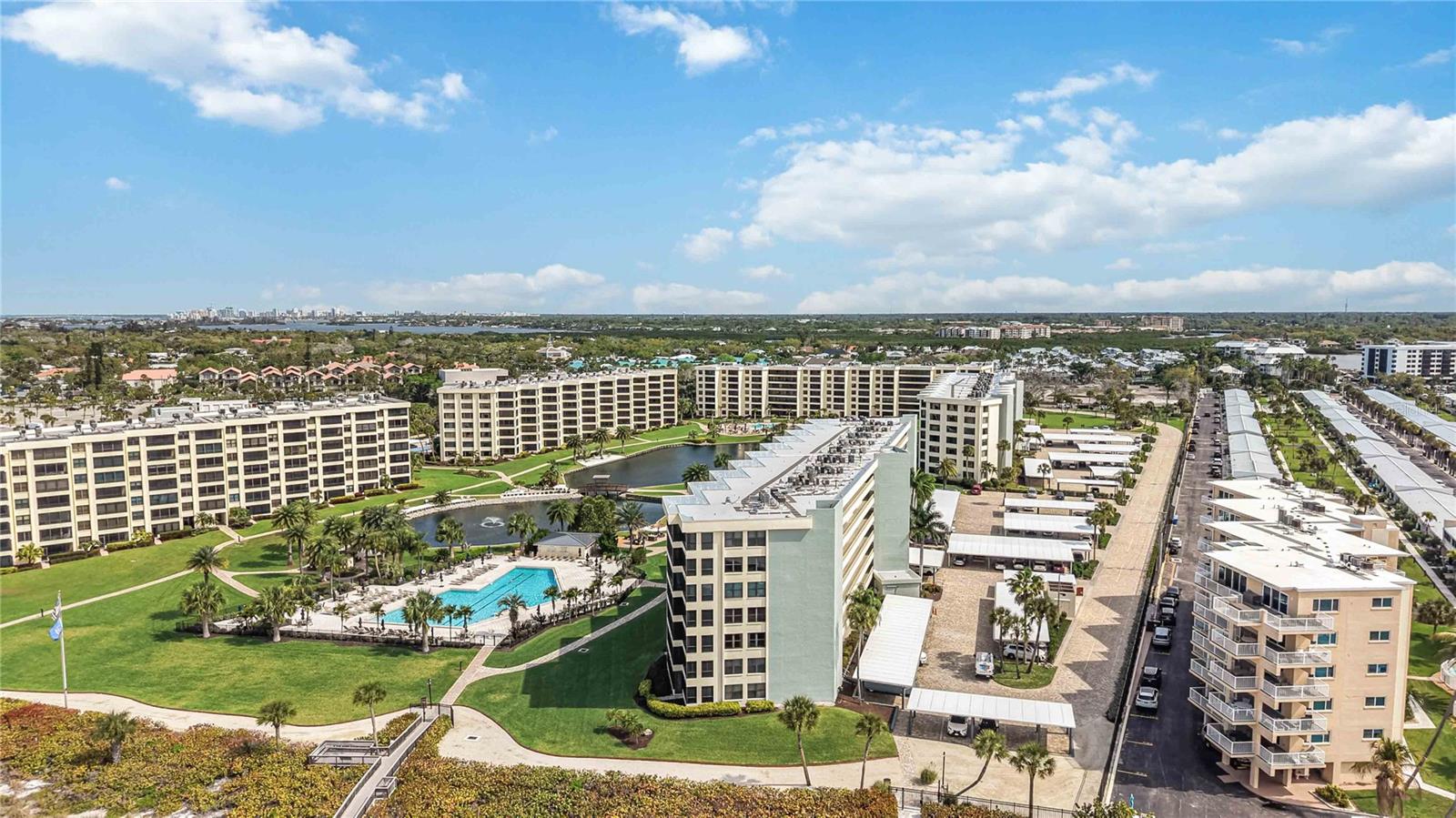 GULF & BAY CLUB PH 1 - Residential