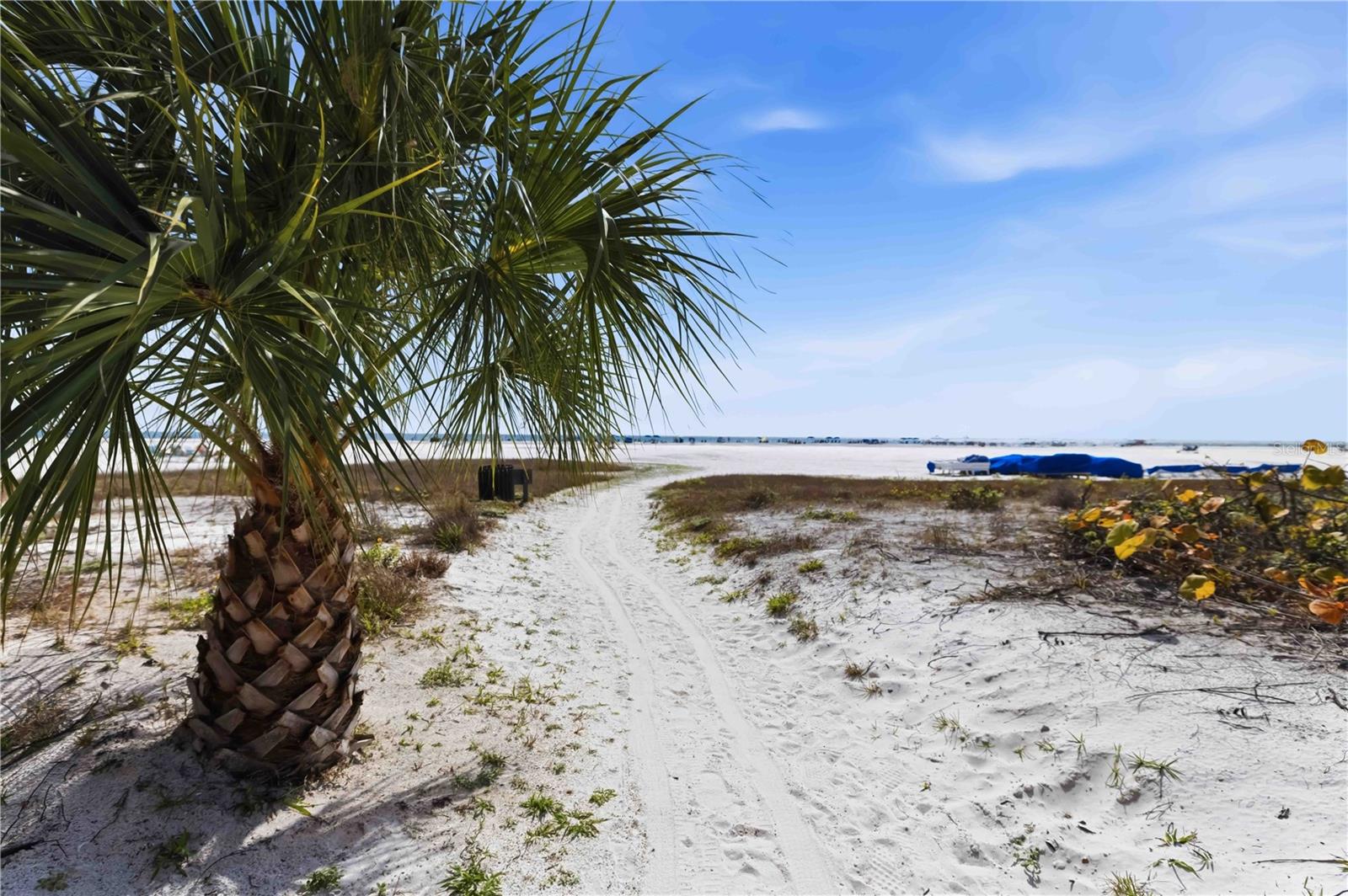 GULF & BAY CLUB PH 1 - Residential