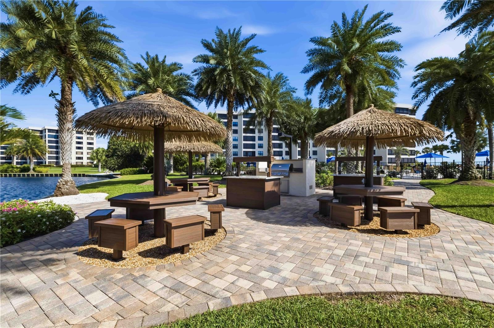 GULF & BAY CLUB PH 1 - Residential